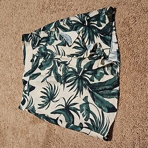 Leaf print mini skirt